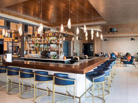 Fireside Inn on Moonstone Beach
